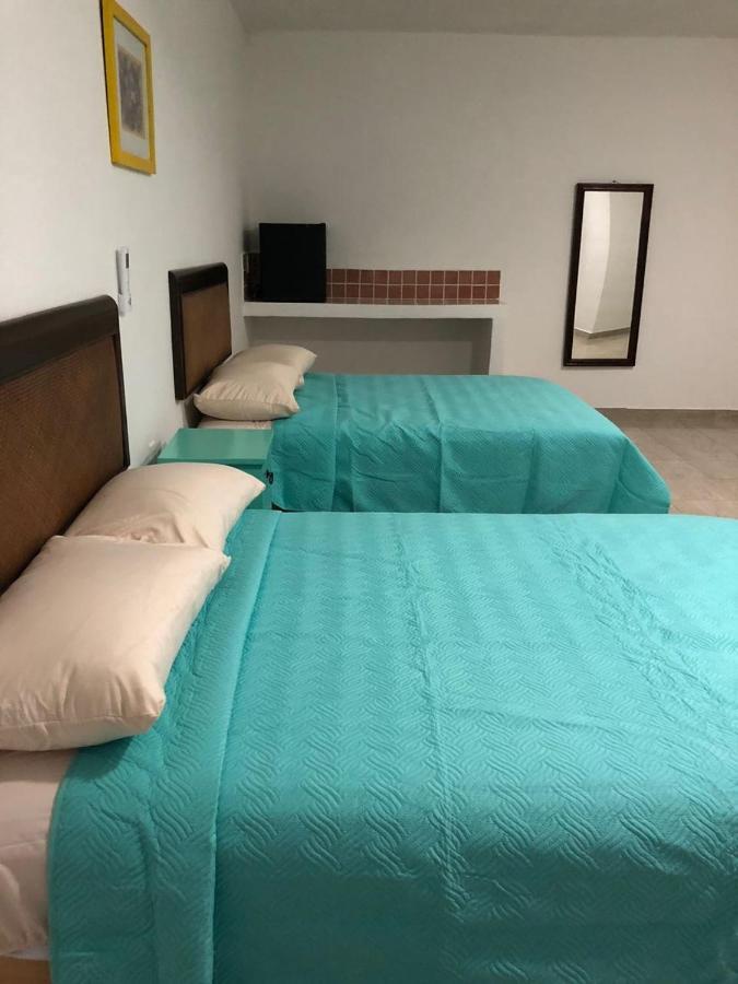Airport Sleepy Inn Cancún Exterior foto